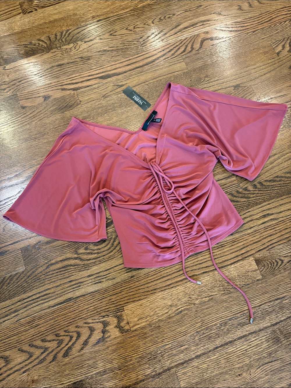 White House Black Market NWT Rose Pink Mj Ruched Tie-Front Top, xS